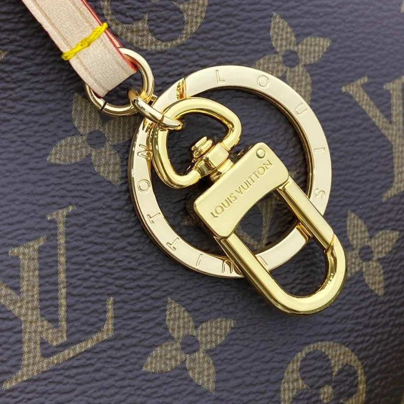 Louis vuitton locations Natural C Louis Vuitton Monogram Canvas Artsy MM