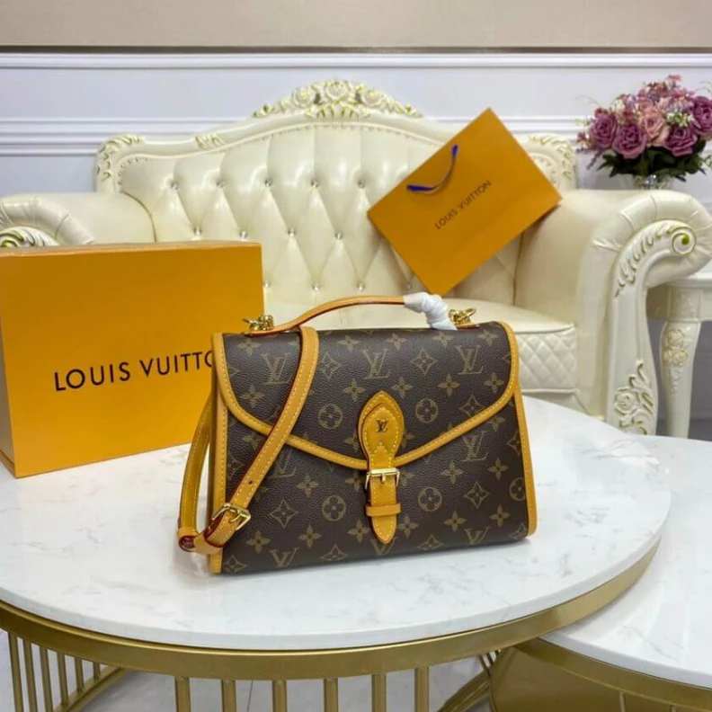 Mythick.ru Monogram LV Monogram Canvas Bel Air 2way Bag