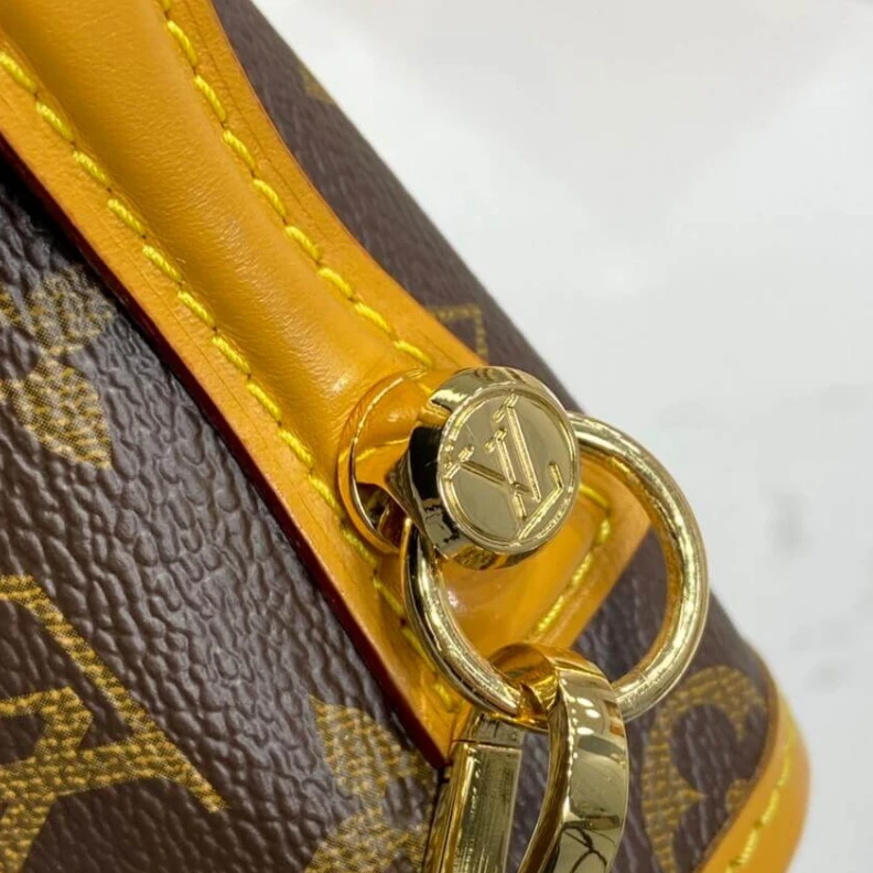 Mythick.ru Monogram LV Monogram Canvas Bel Air 2way Bag
