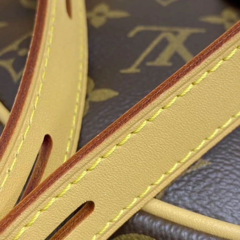 Replica bags 20.0 x 22 LV Monogram Canvas Boite Chapeau Souple MM
