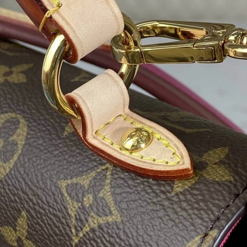 Replica bags lv Handle: S LV Monogram Canvas Cluny BB
