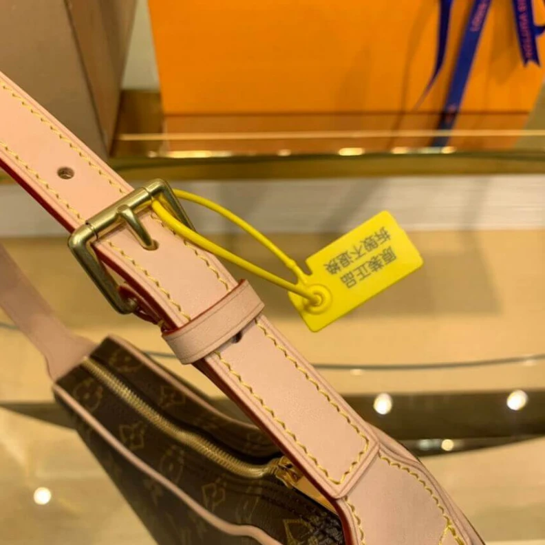 Replica bags lv Monogram LV Monogram Canvas Croissant PM Bag