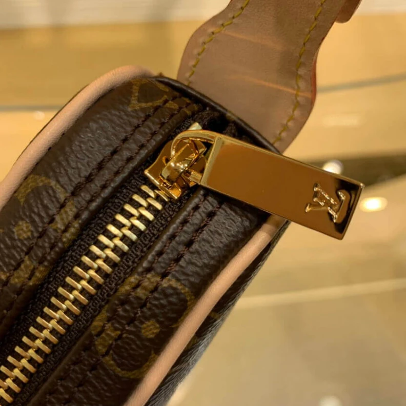 Replica bags lv Monogram LV Monogram Canvas Croissant PM Bag