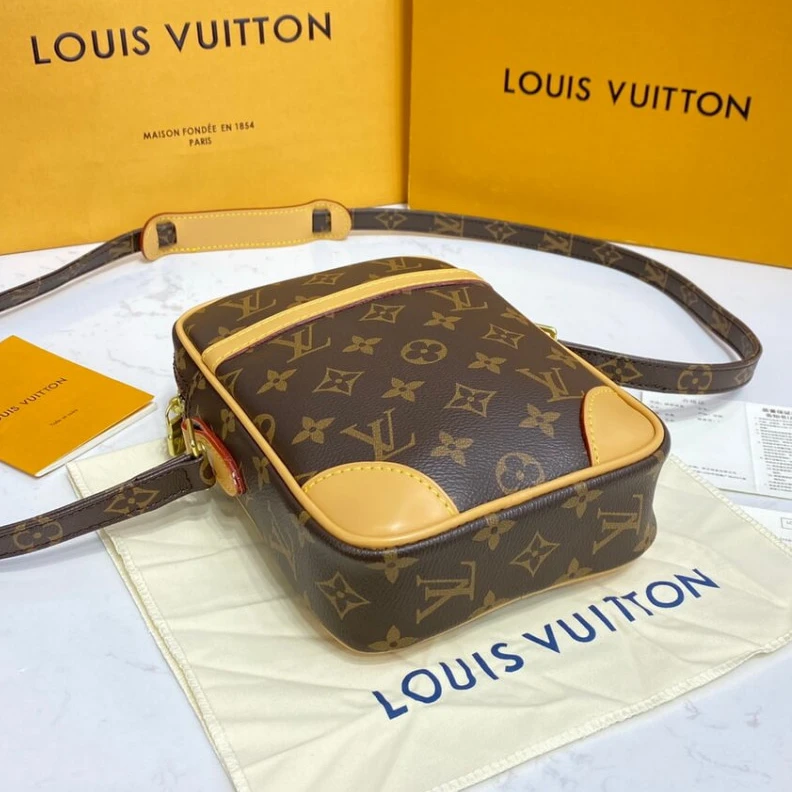 Replica bags Monogram Louis Vuitton Monogram Canvas Danube Crossbady Bag