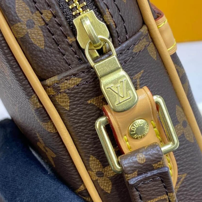 Replica bags Monogram Louis Vuitton Monogram Canvas Danube Crossbady Bag