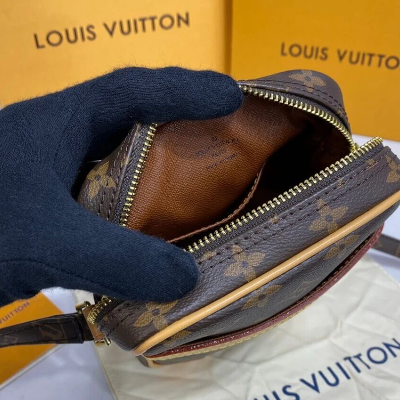 Replica bags Monogram Louis Vuitton Monogram Canvas Danube Crossbady Bag