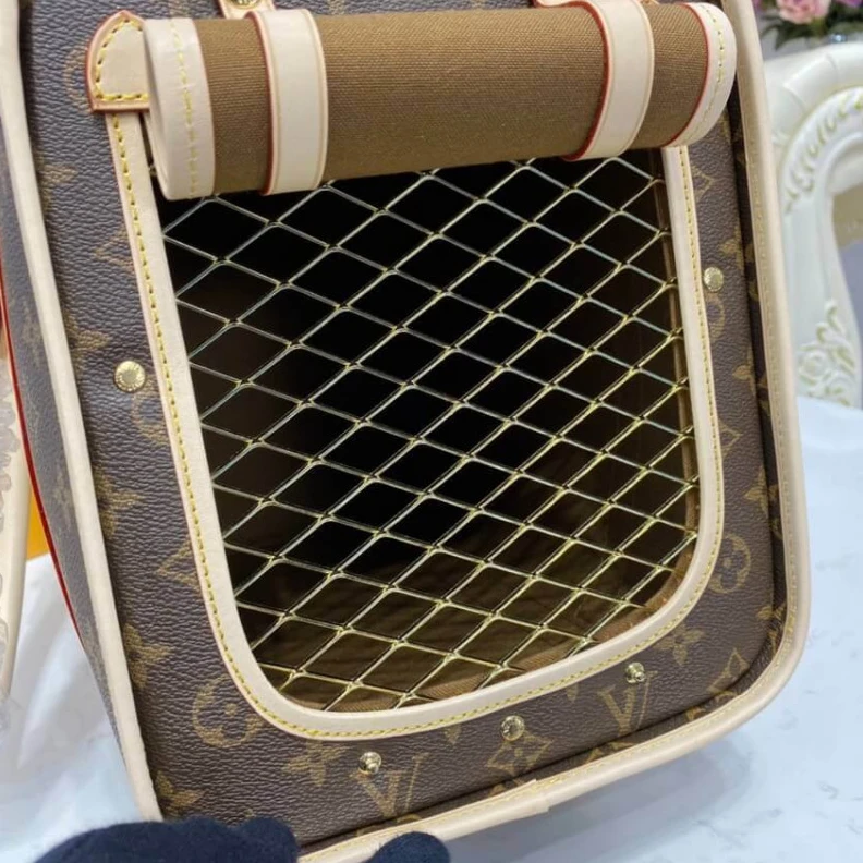Mythick ru Double zi LV Monogram Canvas Dog Carrier 40