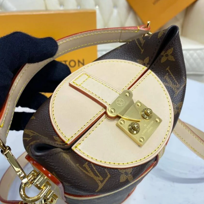 Replica bag Removable Louis Vuitton Monogram Canvas Duffle Bag