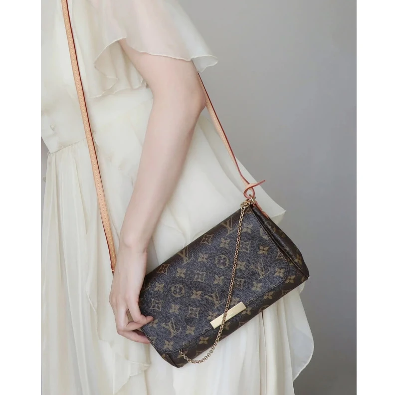 Louis vuitton locations <span><spa Louis Vuitton Monogram Canvas Favorite MM