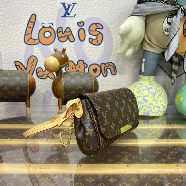 Mythick ru <span styl LV Monogram Canvas Favorite PM