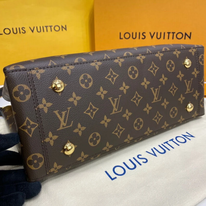 Replica bag 2 flat in Louis Vuitton Monogram Canvas Flower Tote Black