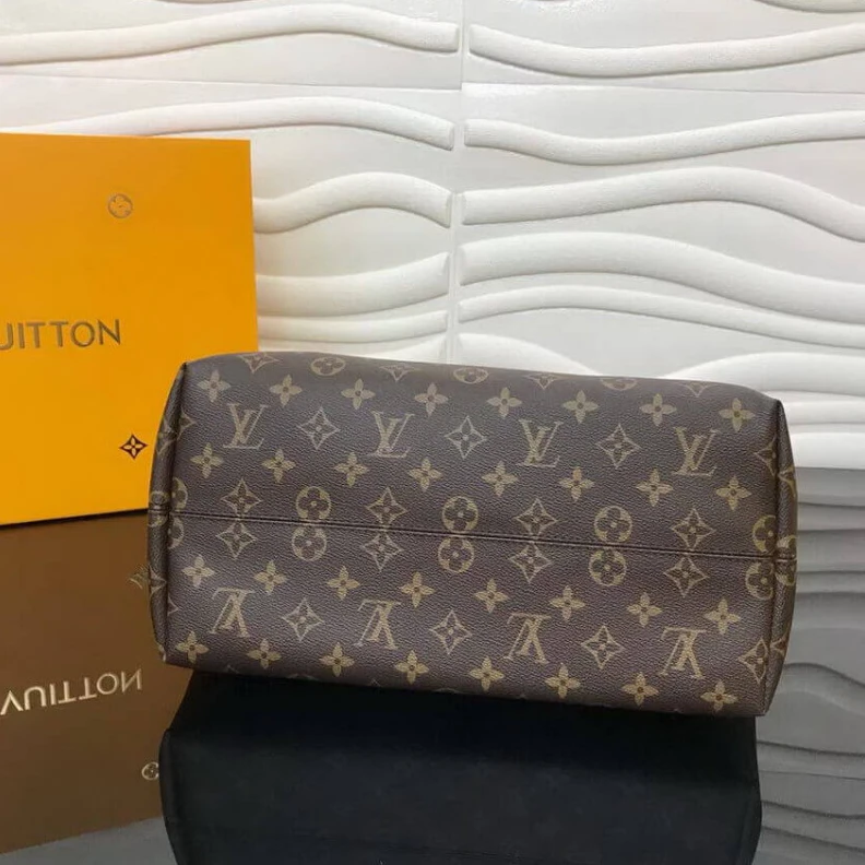 Replica bag Golden me LV Monogram Canvas Iena MM