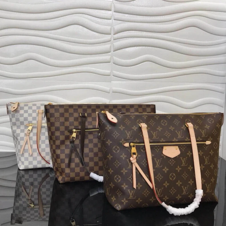 Replica bag Golden me LV Monogram Canvas Iena MM