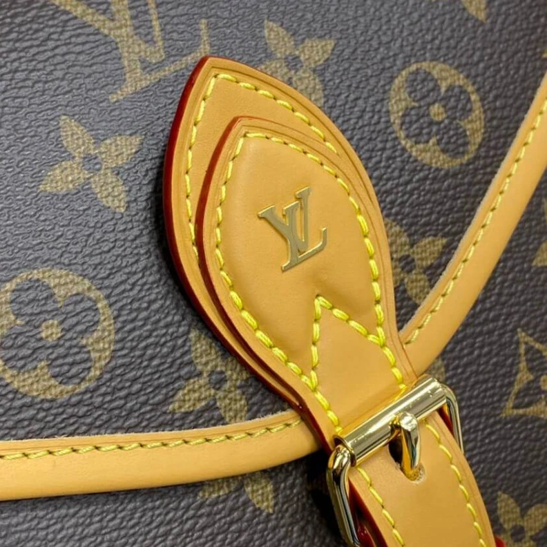 Mythick ru Top handl Louis Vuitton Monogram Canvas Ivy Bag