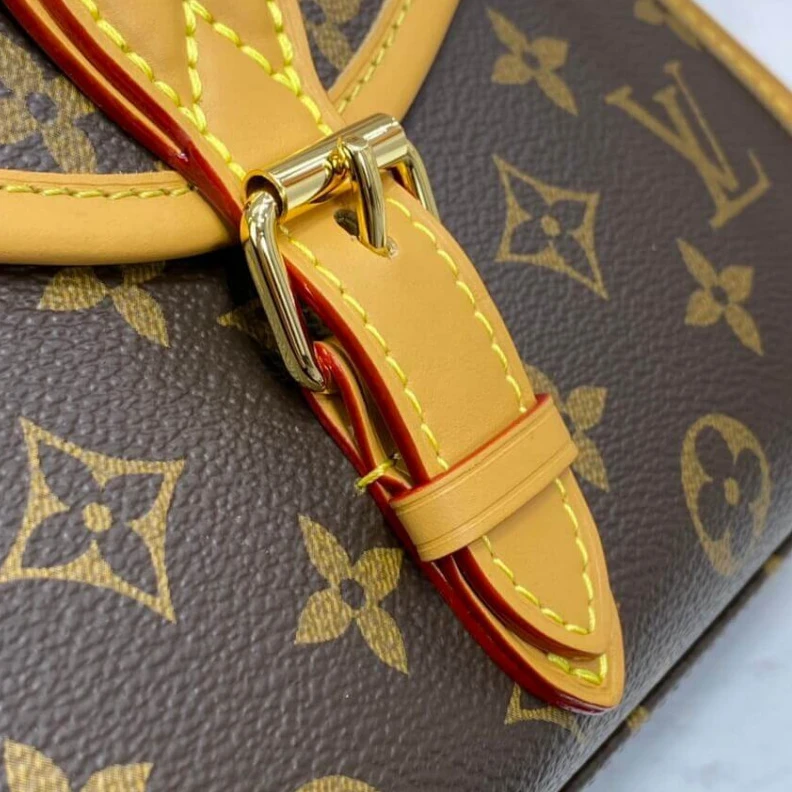 Mythick ru Top handl Louis Vuitton Monogram Canvas Ivy Bag