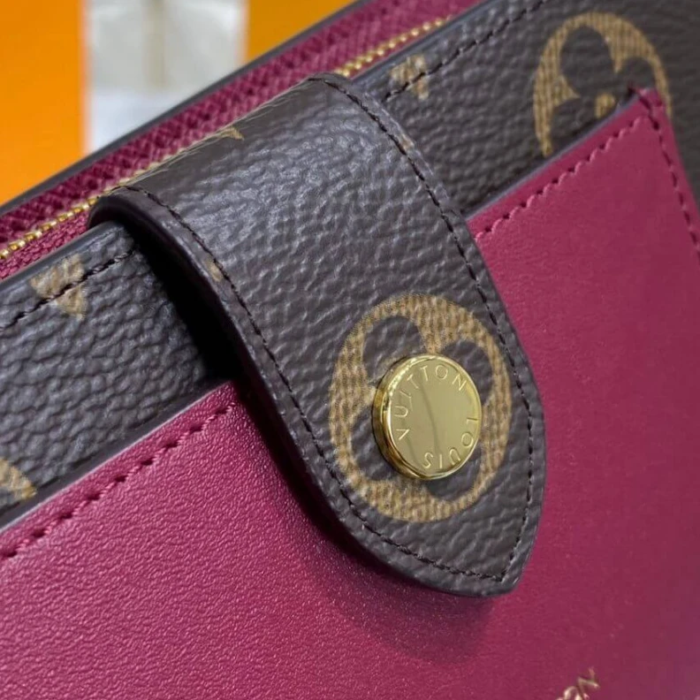 Replica bag Large zip Louis Vuitton Monogram Canvas Juliette Wallet