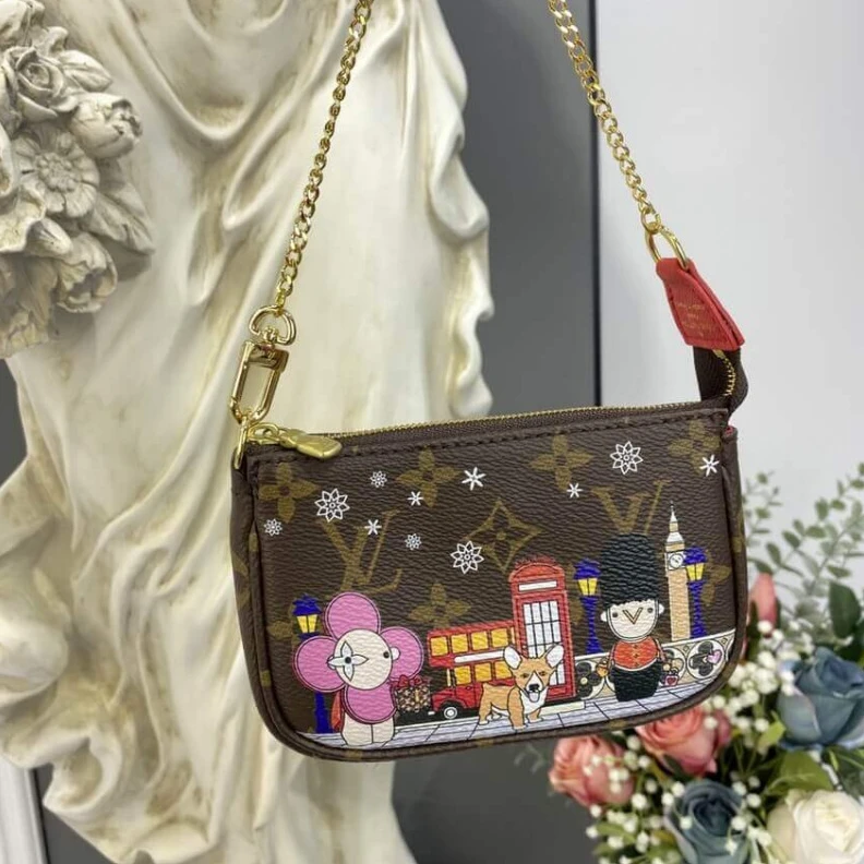 Mythick.ru Microfibe Louis Vuitton Monogram Canvas Mini Pochette Accessoires