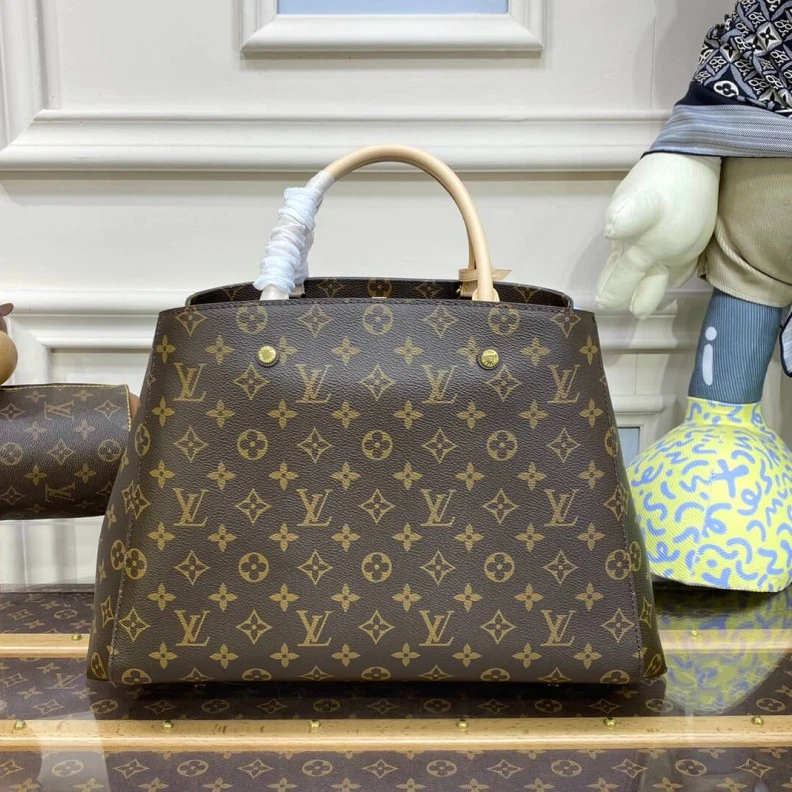 Mythick.ru Burgundy LV Monogram Canvas Montaigne GM
