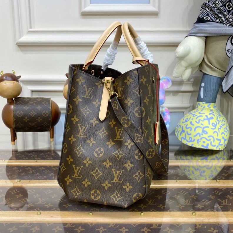 Mythick.ru Burgundy LV Monogram Canvas Montaigne GM
