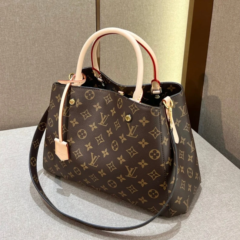 Top lv Strap:Rem Louis Vuitton Monogram Canvas Montaigne MM