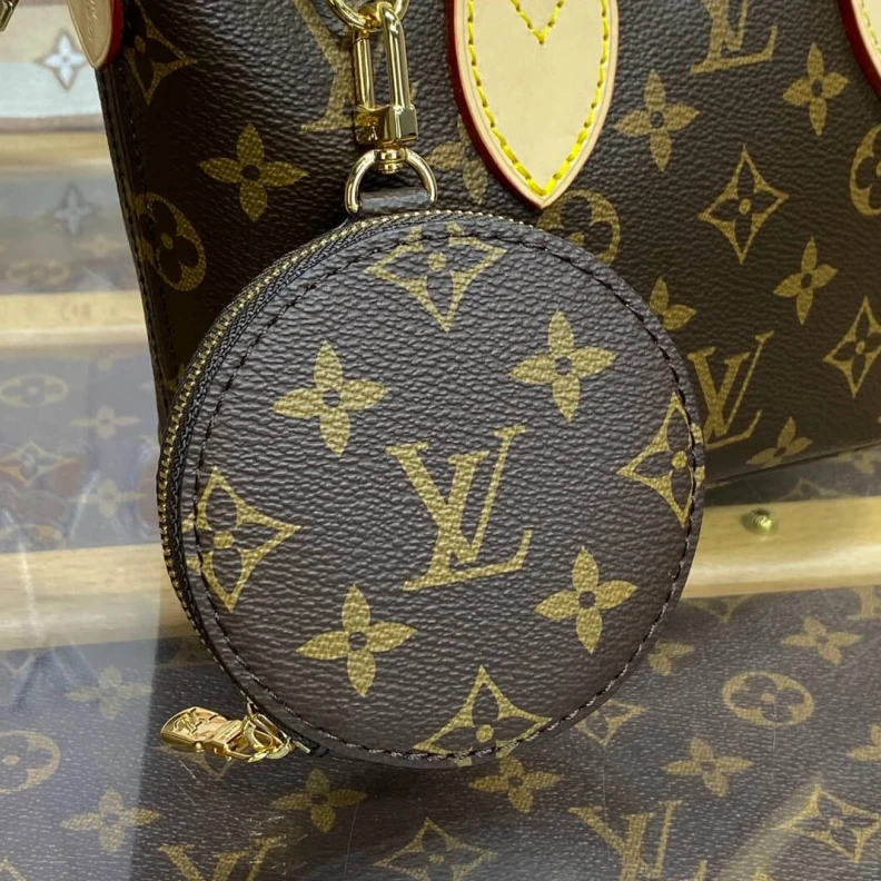 Top lv Strap dro Louis Vuitton Monogram Canvas Neverfull BB Beige