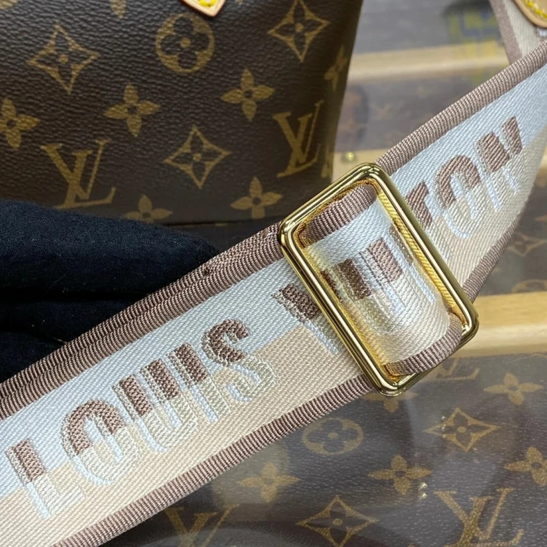 Top lv Strap dro Louis Vuitton Monogram Canvas Neverfull BB Beige