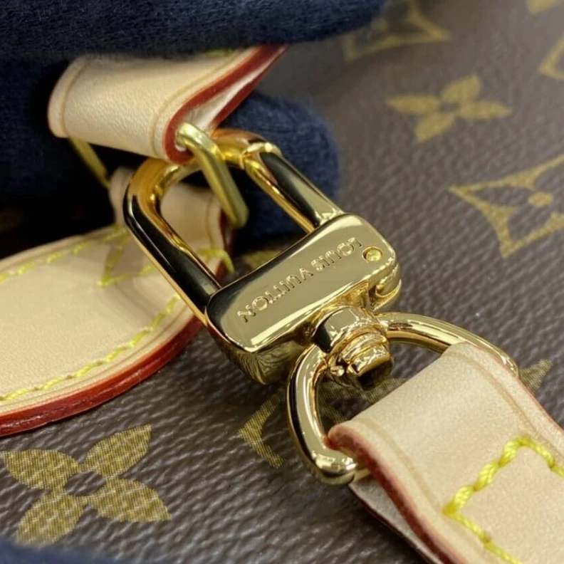 Lv belts replica One insid Louis Vuitton Monogram Canvas Nice BB Toiletry Pouch