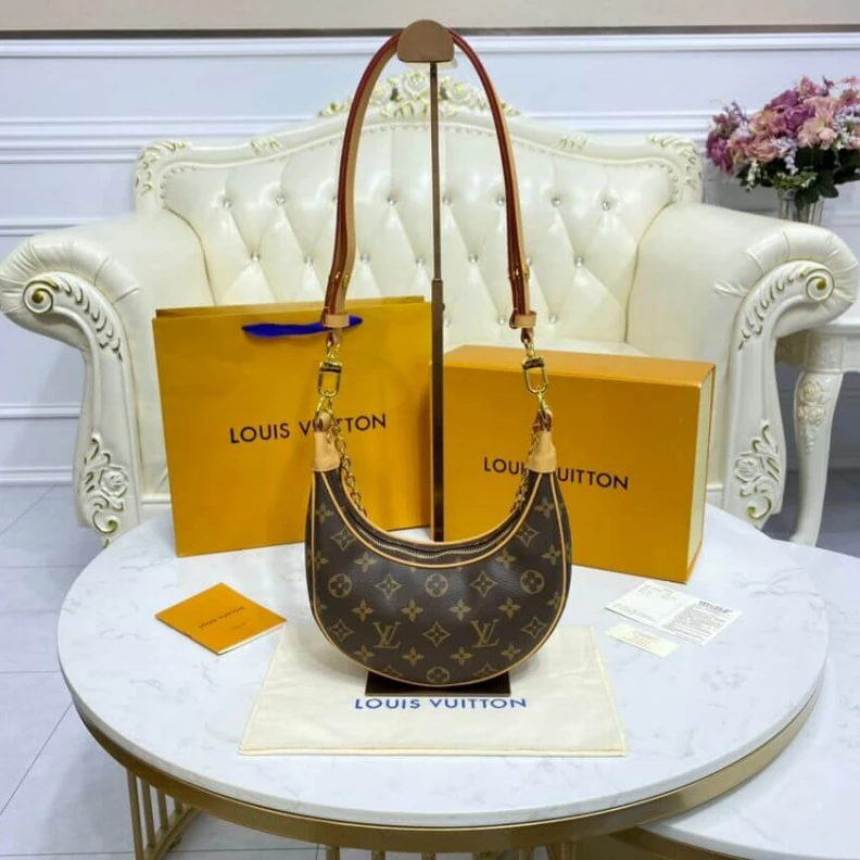 Replica bag Monogram Louis Vuitton Monogram Canvas Odeo Hobo Bag