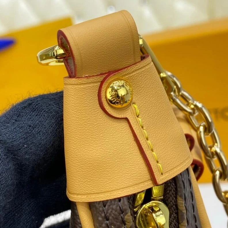 Replica bag Monogram Louis Vuitton Monogram Canvas Odeo Hobo Bag