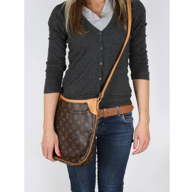 Mythick ru Adjustabl LV Monogram Canvas Odeon MM