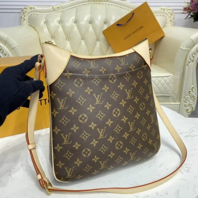 Mythick ru Adjustabl LV Monogram Canvas Odeon MM