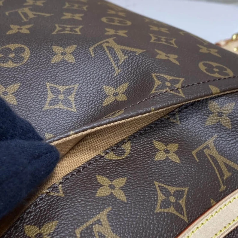 Mythick ru Adjustabl LV Monogram Canvas Odeon MM