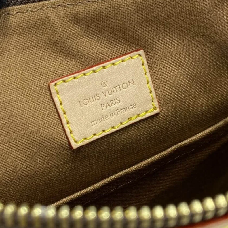 Mythick ru Adjustabl LV Monogram Canvas Odeon MM