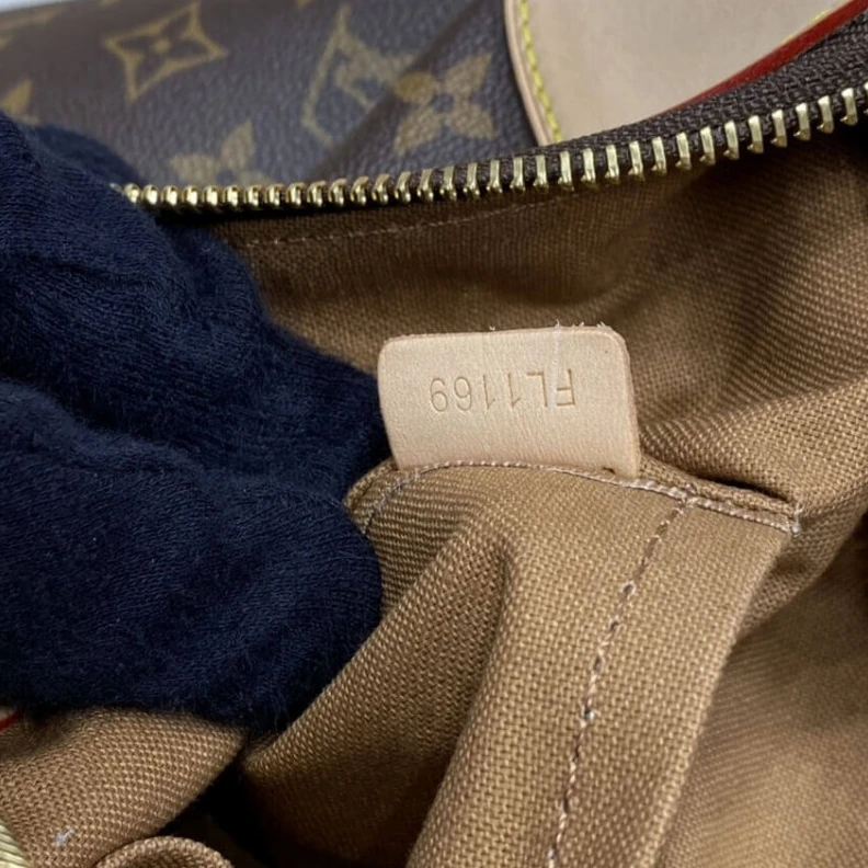 Mythick ru Adjustabl LV Monogram Canvas Odeon MM