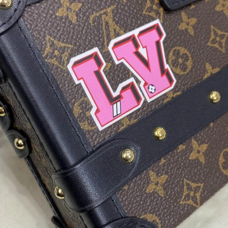 Mythick This playf LV Monogram Canvas Petite Malle