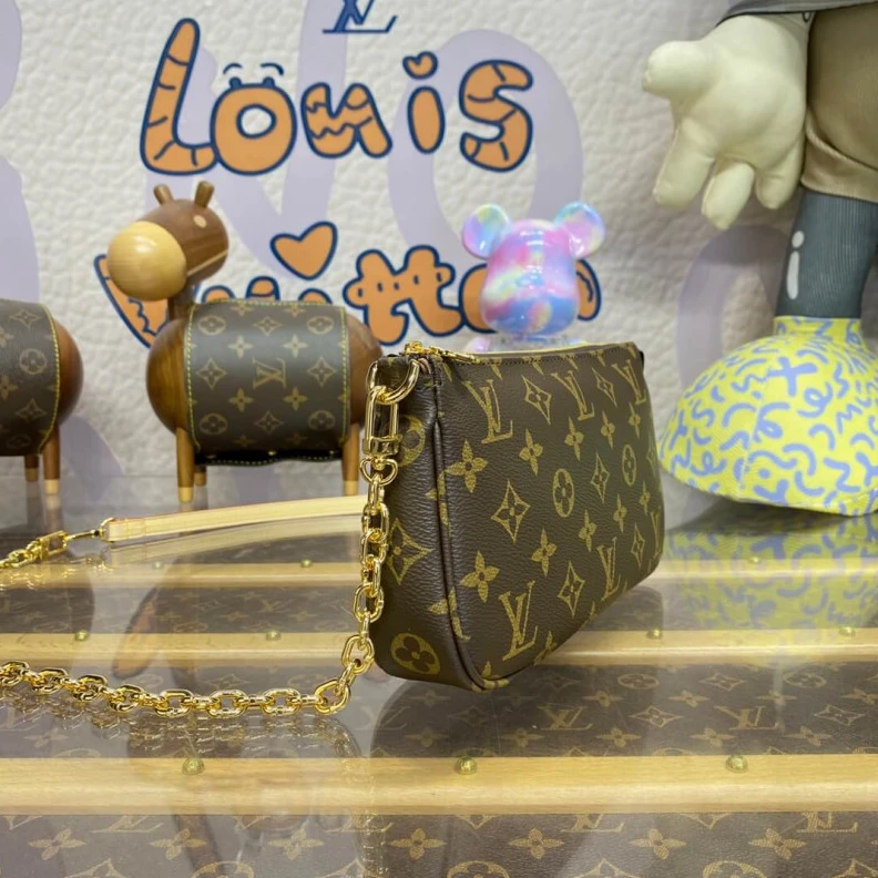 Mythick.ru Monogram Louis Vuitton Monogram Canvas Pochette Accessoires