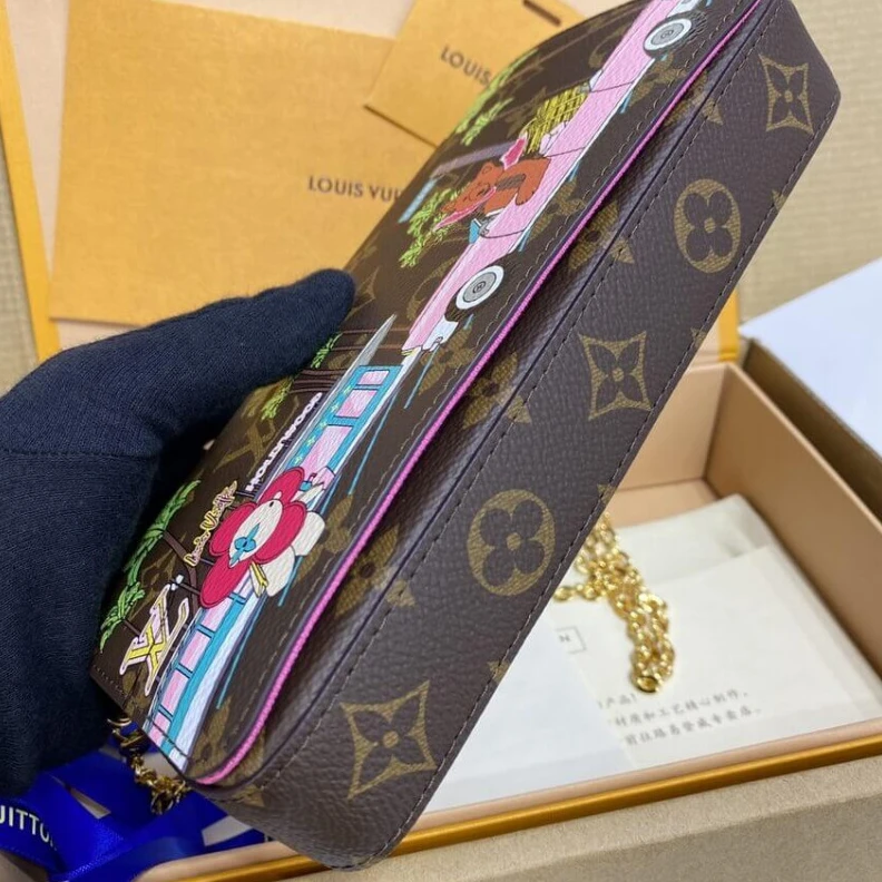 Mythick ru Removable Louis Vuitton Monogram Canvas Pochette Felicie