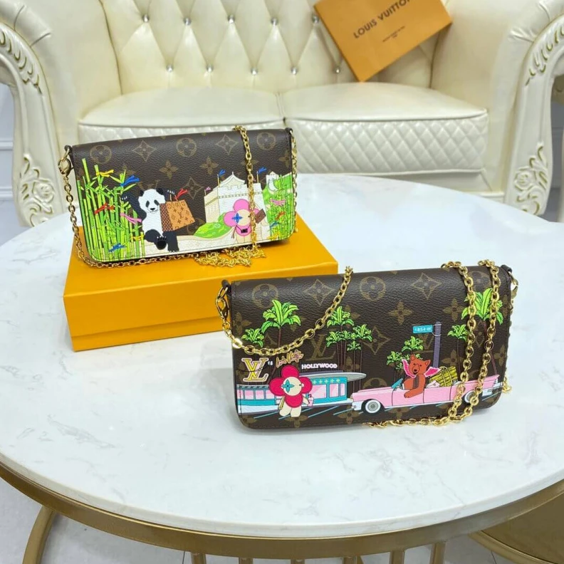 Mythick ru Removable Louis Vuitton Monogram Canvas Pochette Felicie