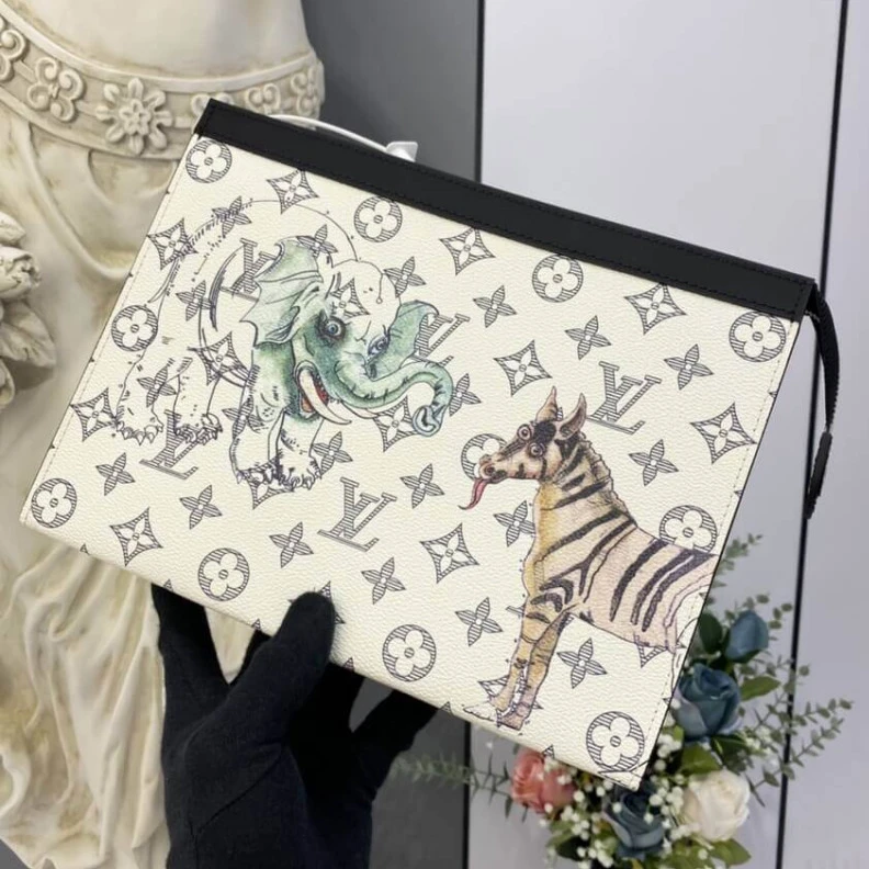 26 x 19 x Louis Vuitton Monogram Canvas Pochette Voyage GM