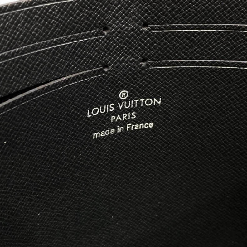 Replica bags 26 x 19 x Louis Vuitton Monogram Canvas Pochette Voyage GM
