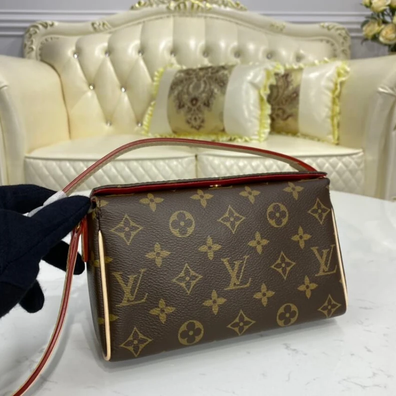 Mythick.ru This is a LV Monogram Canvas Recital Shoulder Bag