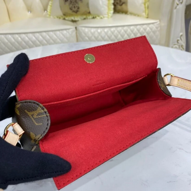 Mythick.ru This is a LV Monogram Canvas Recital Shoulder Bag