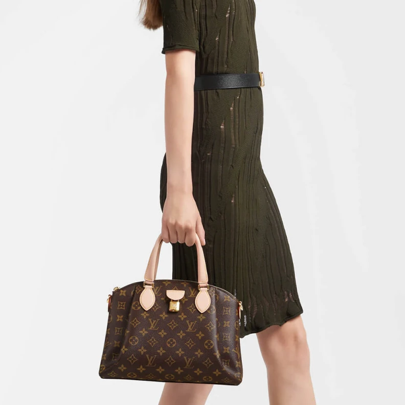 Mythick.ru Main comp LV Monogram Canvas Rivoli PM