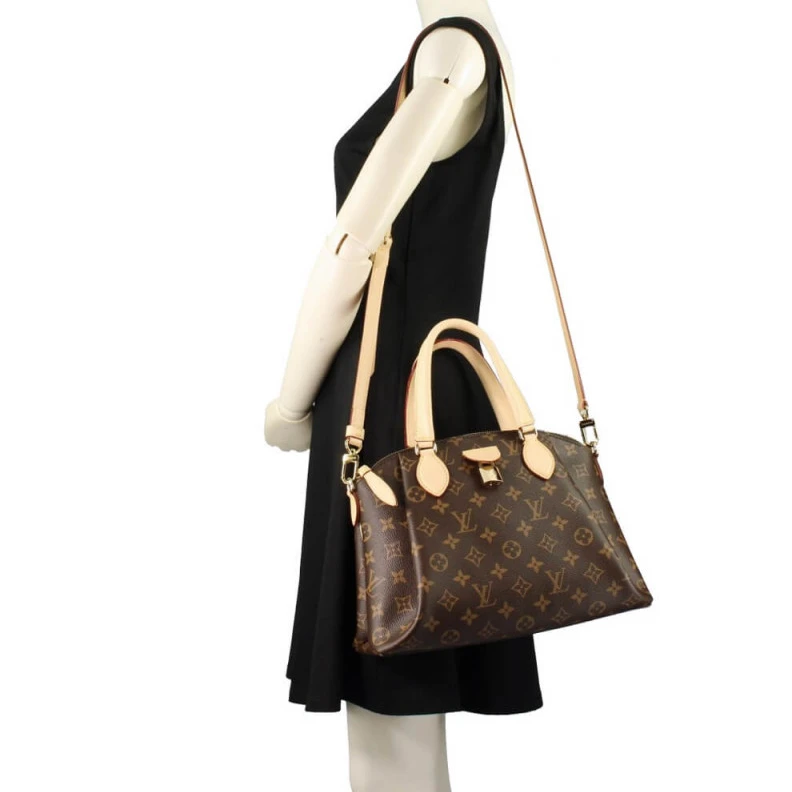 Mythick.ru Main comp LV Monogram Canvas Rivoli PM