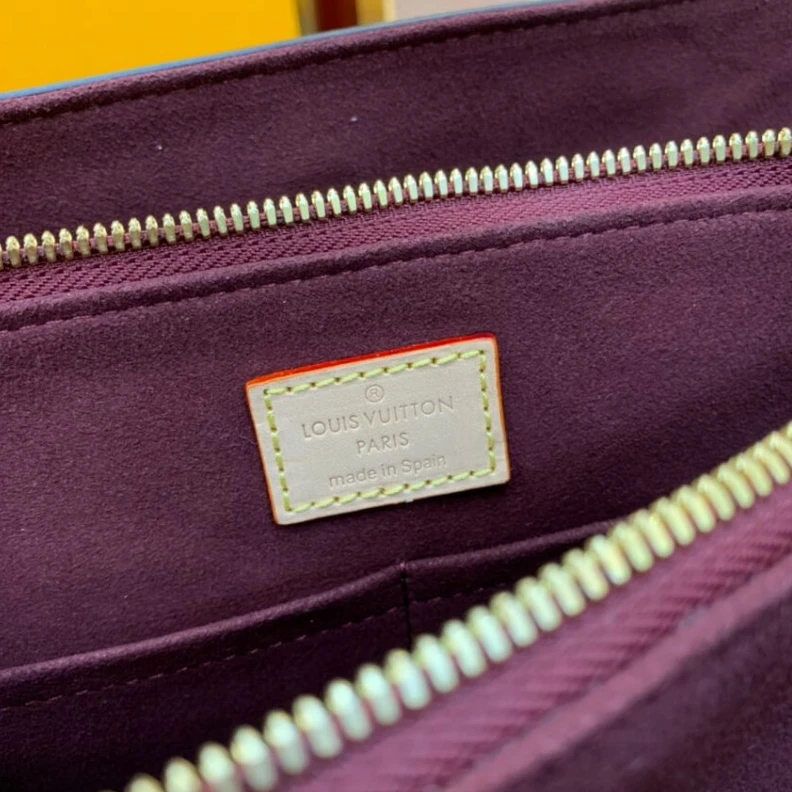 Louis vuitton locations Goldcolor LV Monogram Canvas Soufflot MM