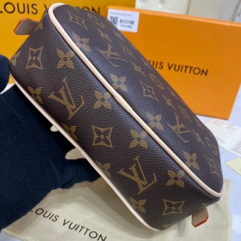 Louis vuitton locations Silver br Louis Vuitton Monogram Canvas Toilet Pouch PM