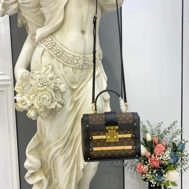 Replica bags Monogram Louis Vuitton Monogram Canvas Trianon PM
