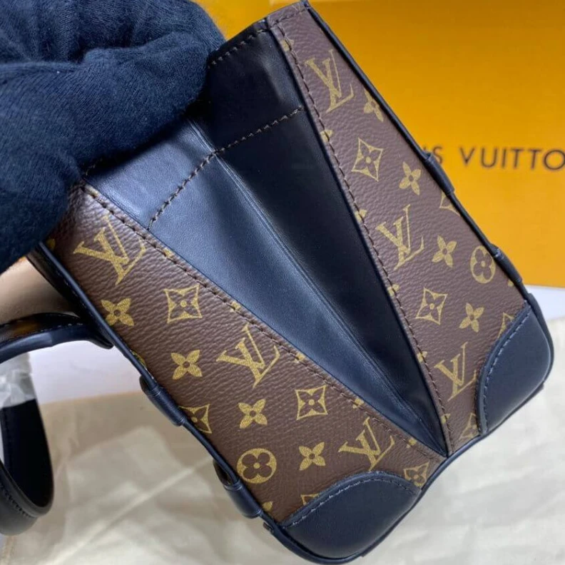 Replica bags Monogram Louis Vuitton Monogram Canvas Trianon PM