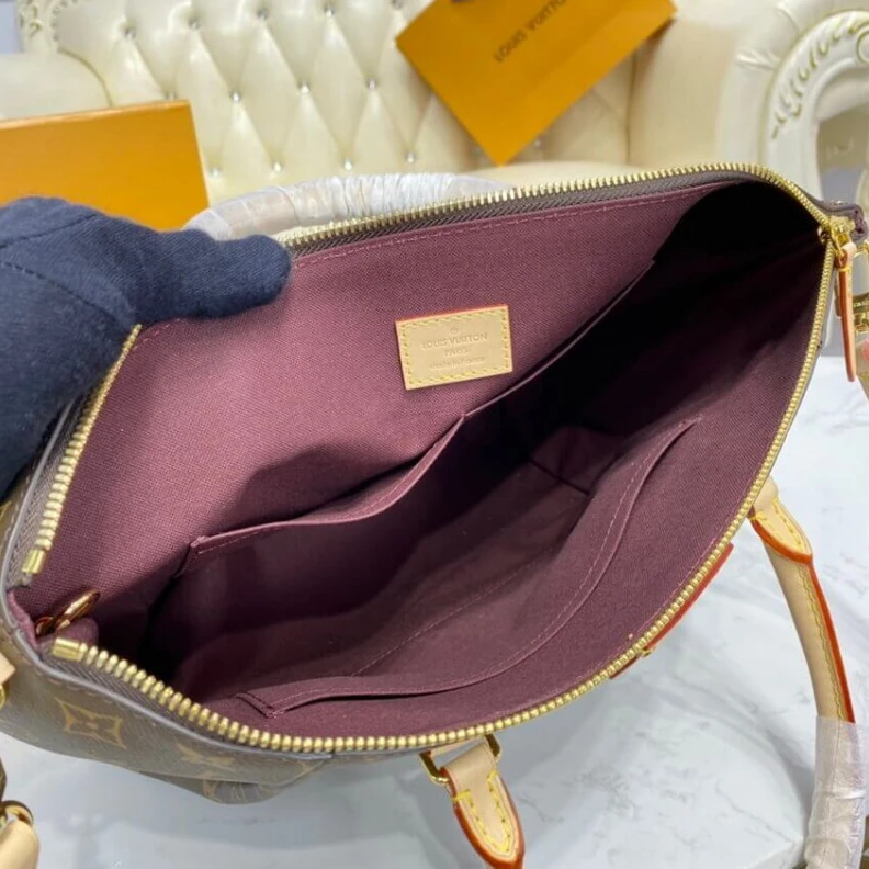 Top lv Large fla LV Monogram Canvas Turenne MM