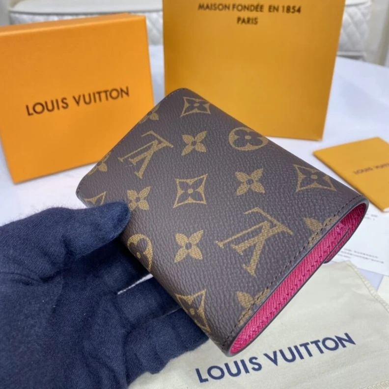 Mythick.ru Bill pock Louis Vuitton Monogram Canvas Victorine Wallet Rose Red